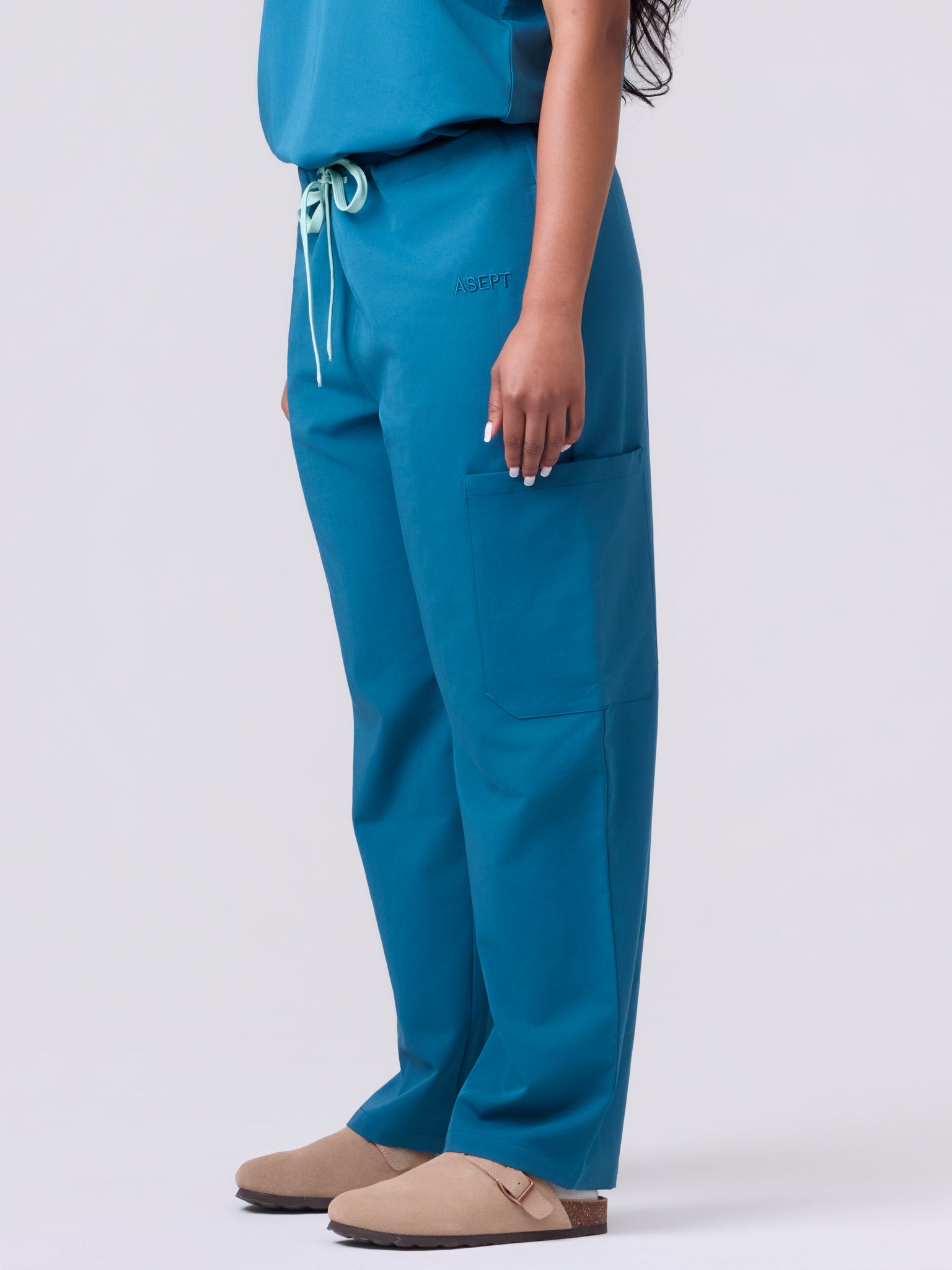Classic Pant • Caribbean Blue